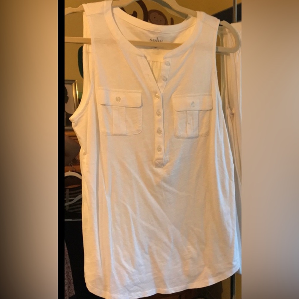 Lightweight white top!